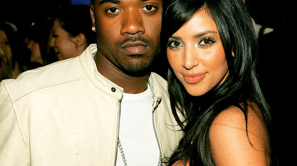 Kim Kardashian bị bạn trai cũ dọa kiện vì ép anh quay video người lớn 27 Kim Kardashian bị bạn trai cũ dọa kiện vì ép anh quay video người lớn 0 1663399227 2