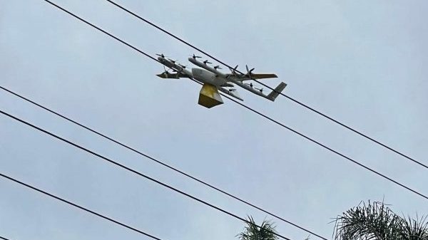 Cả thị trấn ở Úc mất điện vì máy bay giao đồ ăn mắc kẹt vào dây điện 28 Cả thị trấn ở Úc mất điện vì máy bay giao đồ ăn mắc kẹt vào dây điện 2ec112bf5972d5d8b0ccf3218b0a15de 1664762519 35 e1664762546812