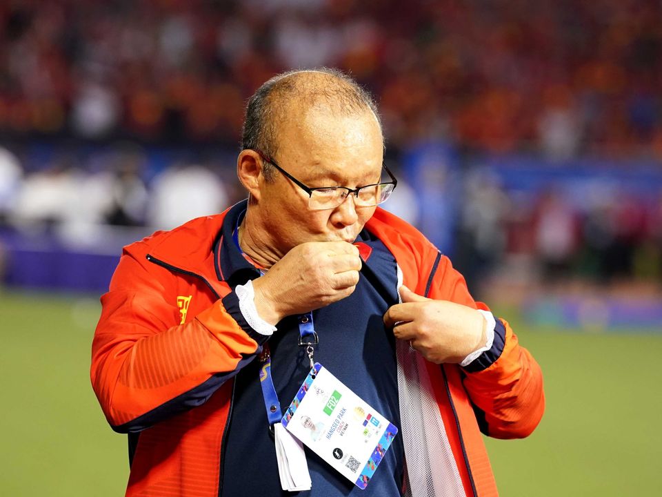 312084537_717154853098052_3928321494820885802_n-1665994733-3 HLV Park Hang-seo chia tay đội tuyển Việt Nam sau 5 năm gắn bó 312084537 717154853098052 3928321494820885802 n 1665994733 3