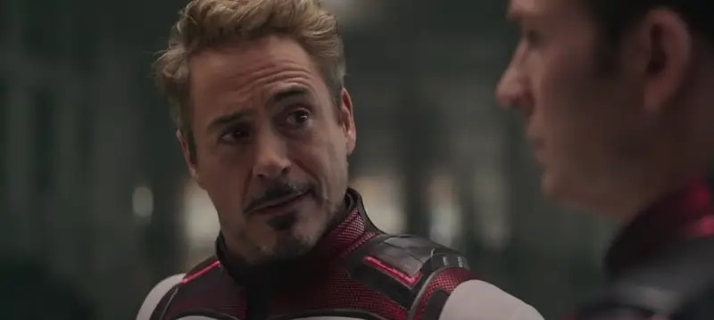 anyconv-com__5cc84866b14bf4150018b326-1665651143-93 Cách Robert Downey Jr. tiêu số tiền 435 triệu USD kiếm được khi làm Iron Man anyconv com 5cc84866b14bf4150018b326 1665651143 93