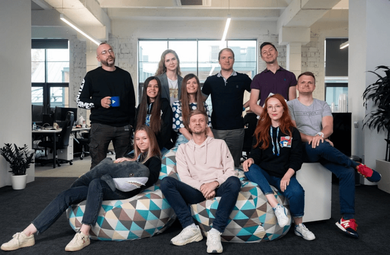 Những thành viên của Azur Games.