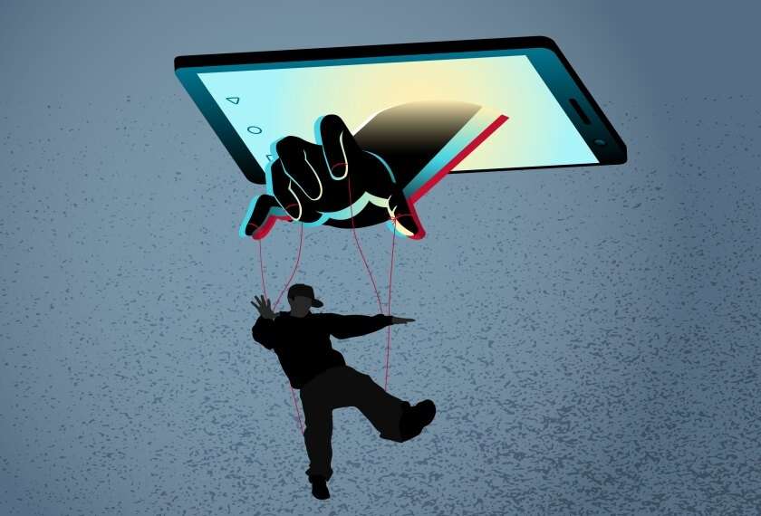 Đánh giáo viên và những trào lưu TikTok độc hại xâm chiếm trường học ở Mỹ download 1665931042 46