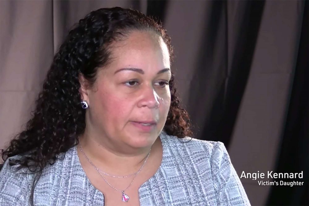 Cụ ông mất 750.000 USD tiền tiết kiệm vì bị lừa tình scam1 1665762707 45