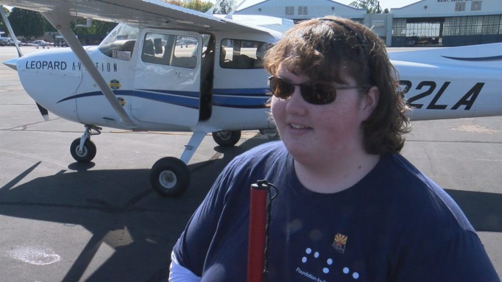 Cô gái mù lái máy bay xuyên nước Mỹ 4299 1665821677 1666501792 91