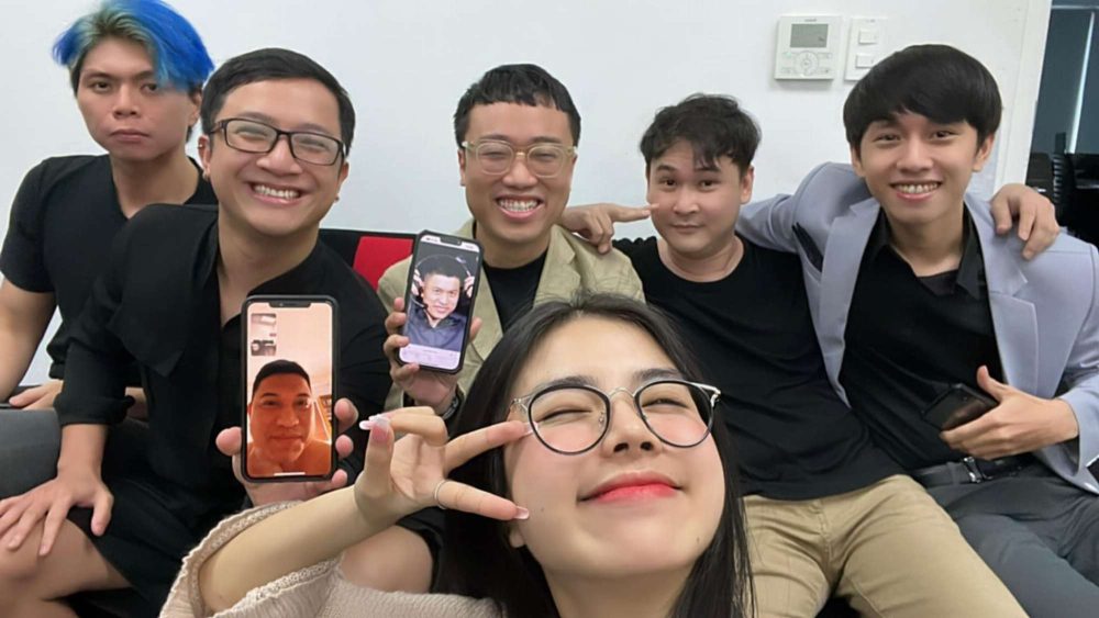 blv-lol-1668054098-8-1 Hoàng Luân cho biết dàn BLV và MC LMHT đều đang thất nghiệp: ‘Chưa biết có được bình luận VCS nữa không’ blv lol 1668054098 8 1