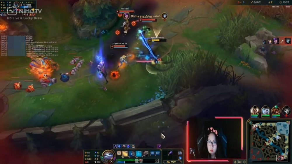 Quỳnh Châu đã lên sóng livestream 1 buổi sau khi drama nổ ra.