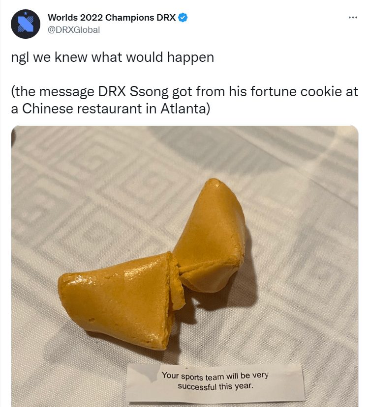DRX đích thực là ‘đội tuyển tâm linh’: Đến… cái bánh cũng tiên đoán họ là nhà vô địch drx 1668604896 40