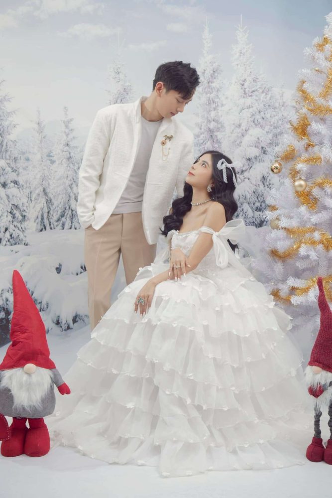 MC Mai Dora và BLV Văn Tùng ‘phát cẩu lương’ cho fan nhân dịp Giáng Sinh 321611756 1304429933729854 1158989472825975538 n 1671881051 38