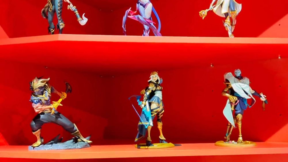 riot-games-booth-incheon-airport-3-1670295060-76 Riot Games xây hẳn ‘quán net’ ở sân bay cho hành khách ‘tryhard’ LMHT riot games booth incheon airport 3 1670295060 76