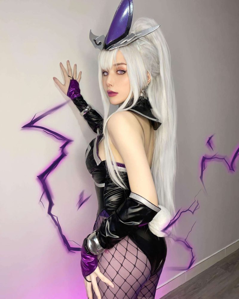 syndra-1671938897-30 Nữ game thủ Việt gây sốt với màn cosplay Kai'sa 'siêu chiến'