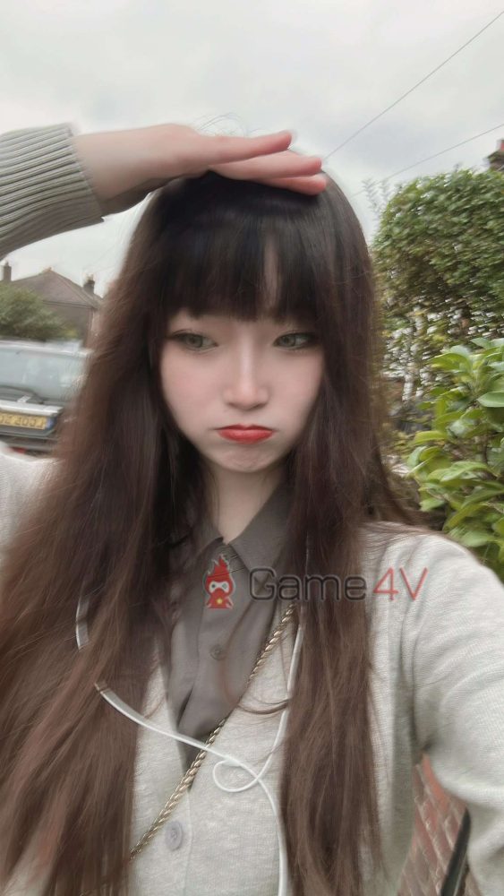 Chơi game giỏi, xinh đẹp lại thông minh nên Yanako đang được rất nhiều fan quốc tế "nhận vợ".