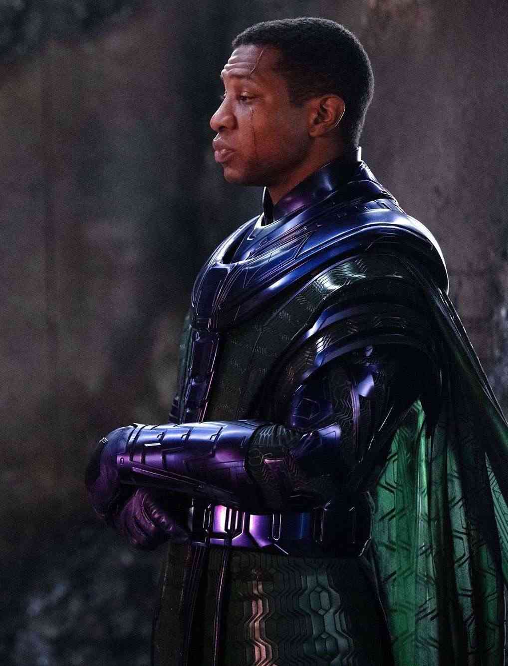 Phản diện Kang The Conqueror đang bị mắc kẹt tại Lượng Tử Giới?