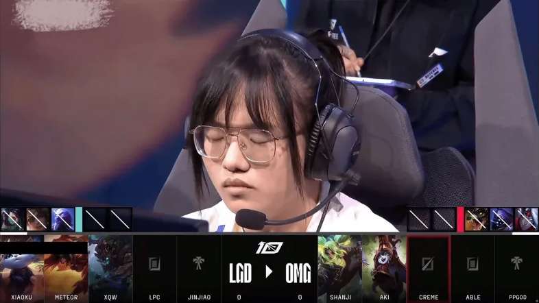 Hình ảnh đang được lan truyền trên các diễn đàn LMHT.