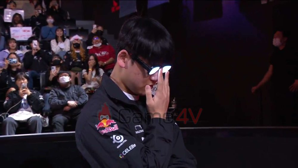 Gumayusi cũng có màn ăn mừng chiến thắng hài hước trong trận đấu cuối cùng của T1 tại Vòng Bảng LCK Mùa Xuân 2023.