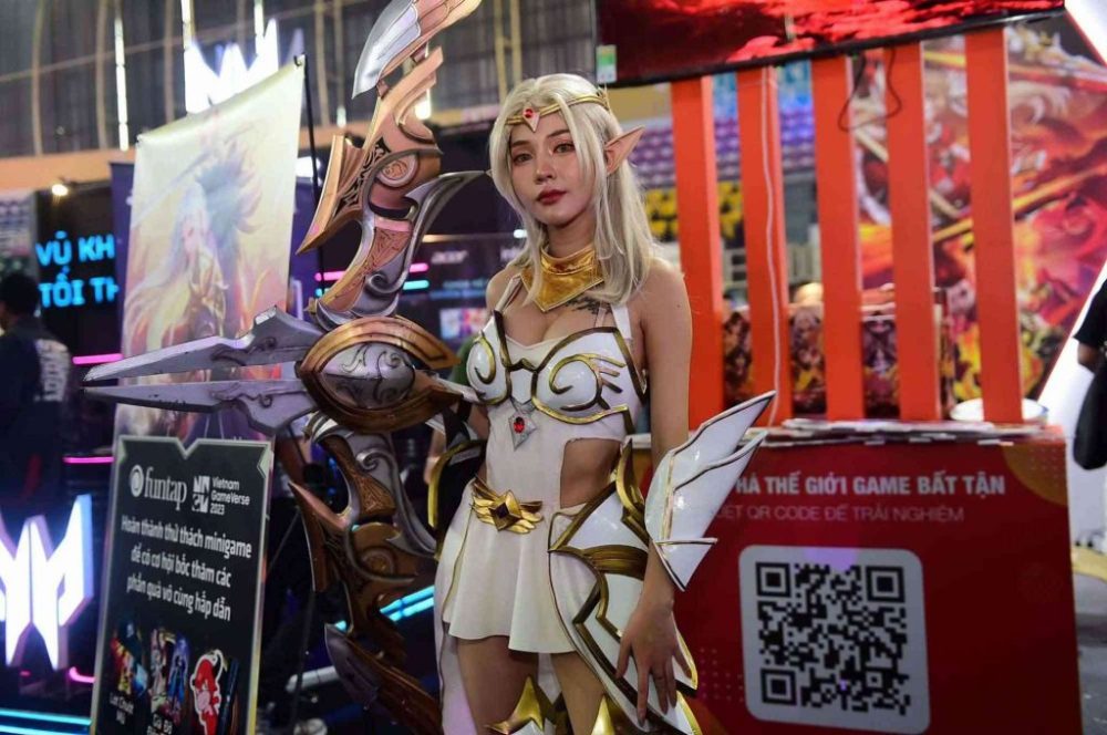 Tại Vietnam Gameverse 2023, không thể không nhắc đến sự cá tính của Thiên Nhận Tuyết - Đấu La Đại Lục