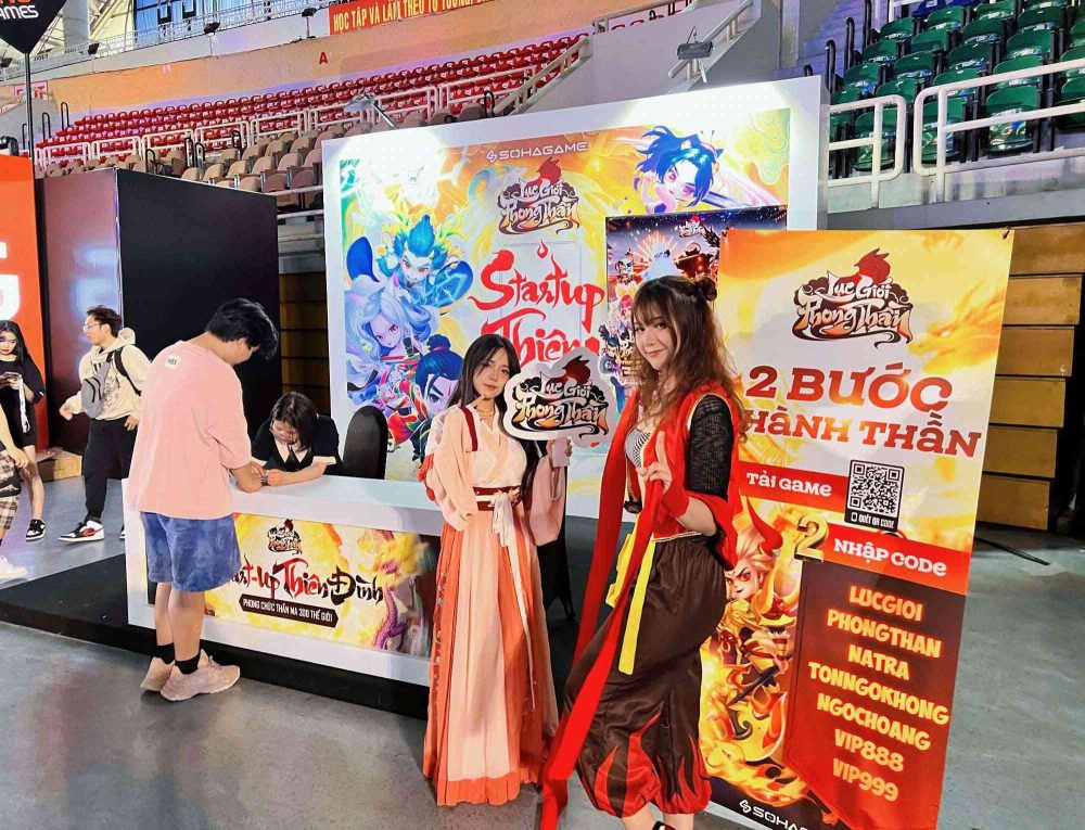 img_2144-1680346508-36 Vietnam Gameverse 2023: Ngắm dàn Cosplay và CSKH cực chất của các NPH tại sự kiện ngày đầu img 2144 1680346508 36