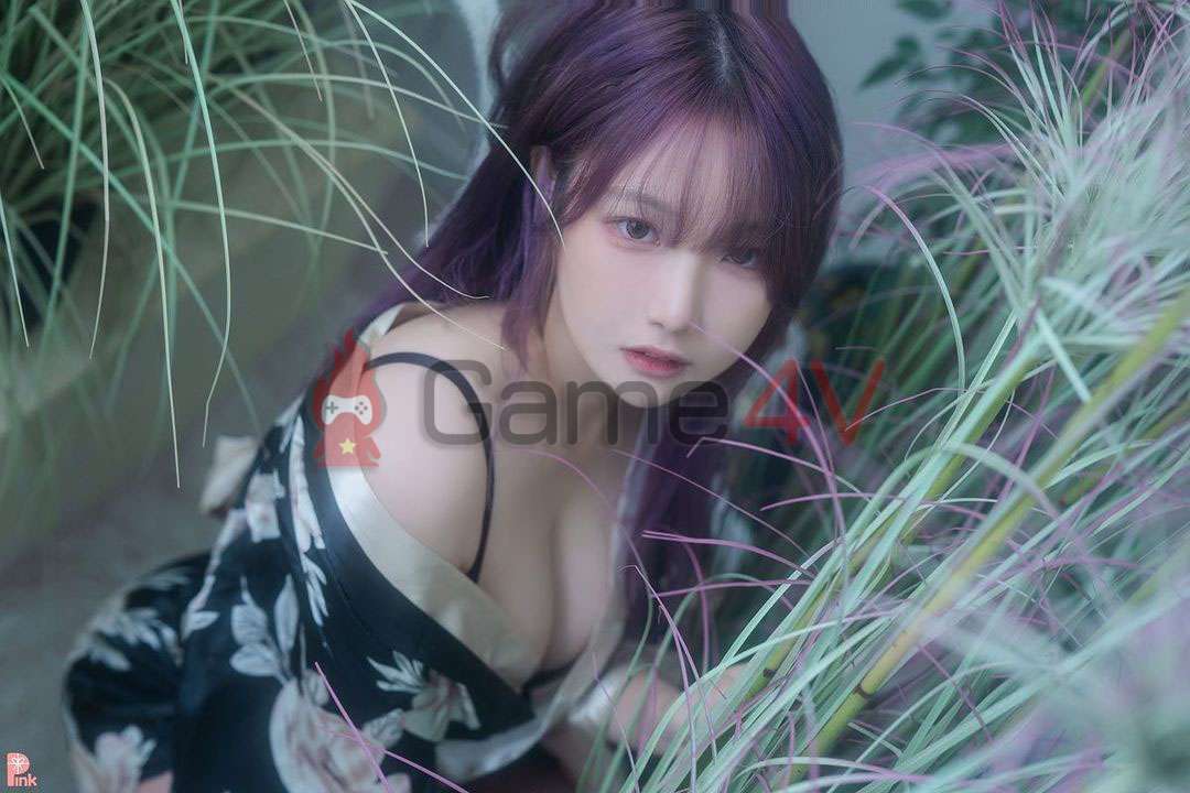 LMHT: Vừa lên ngôi cùng JDG, fan đã tìm ra ‘gu’ của Ruler – một nữ cosplayer với phong cách sexy plue game4v 7 1681629436 72