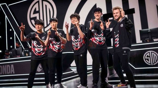 TSM phản bác tin đồn ‘bạc đãi’ tuyển thủ bằng mức lương tối thiểu và gây áp lực vô hình 28 TSM phản bác tin đồn ‘bạc đãi’ tuyển thủ bằng mức lương tối thiểu và gây áp lực vô hình tsm 1680682550 29