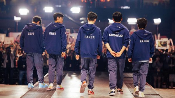 Fan LMHT sau trận T1 thua: ‘MSI đổi thể thức tệ thật, họ phải thua 2 trận chung kết trong 1 giải đấu’ t1 blg af 1684597994 21