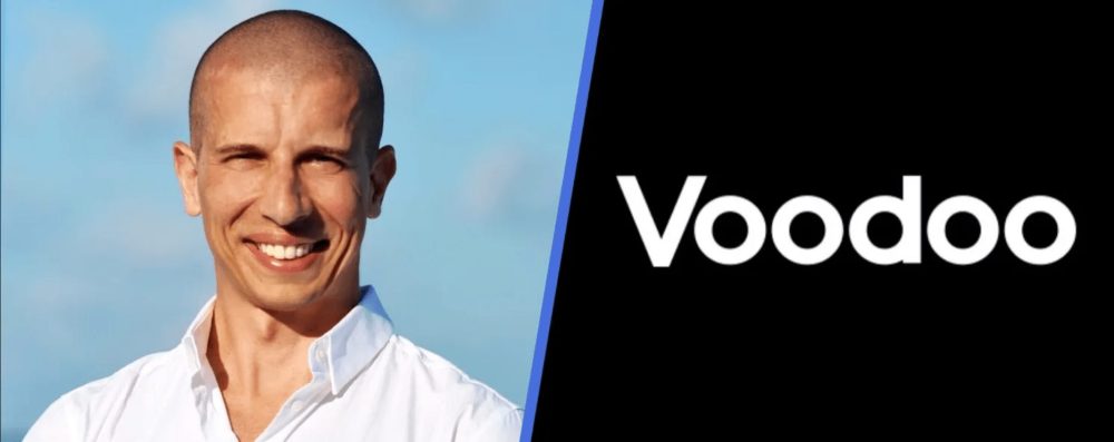 Phó chủ tịch Alvaro Duarte trả lời phỏng vấn.