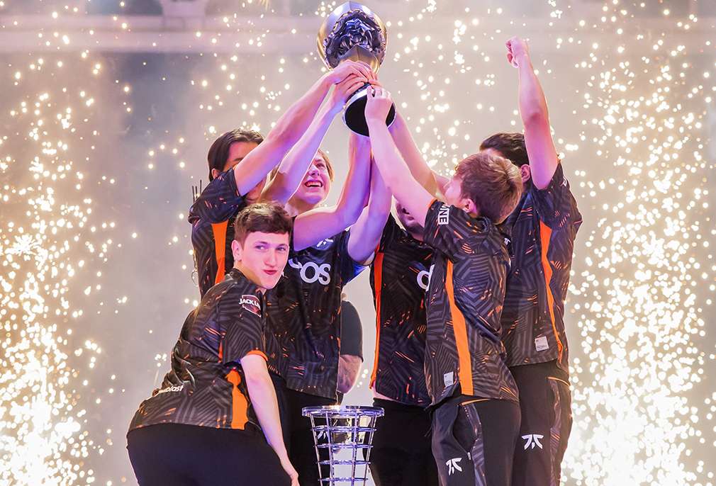 FNC vô địch VCT 2023: Masters Tokyo và trở thành tổ chức kiếm tiền nhiều nhất lịch sử Esports VALORANT fnc vc3b4 c491e1bb8bch vct 2023 masters tokyo vc3a0 tre1bb9f thc3a0nh te1bb95 che1bba9c kie1babfm tie1bb81n nhie1bb81u nhe1baa5t le1bb8bch se1bbad esports valorant 2 1687760431 14 1