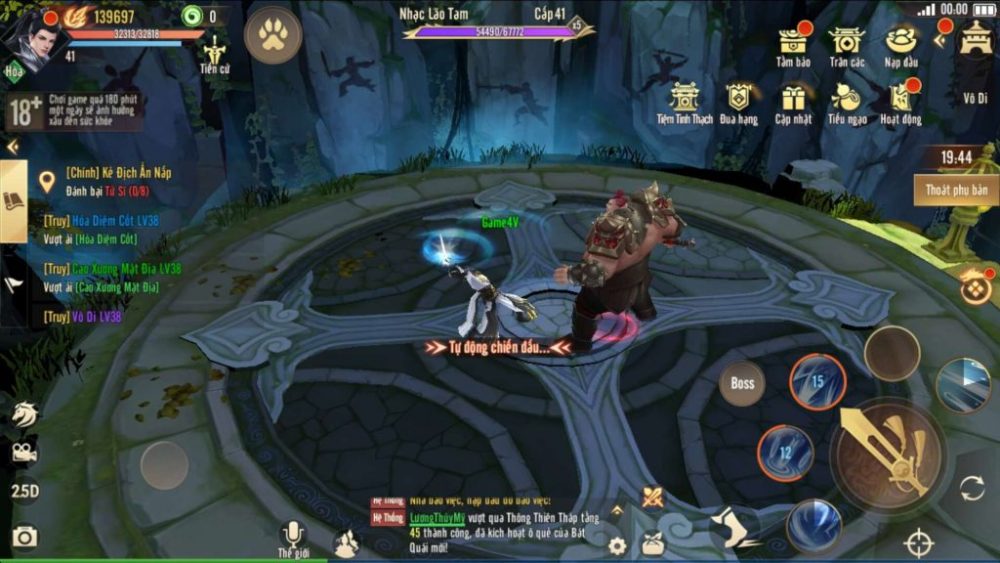 Chiến đấu trong Cửu Dương Truyền Kỳ 2.