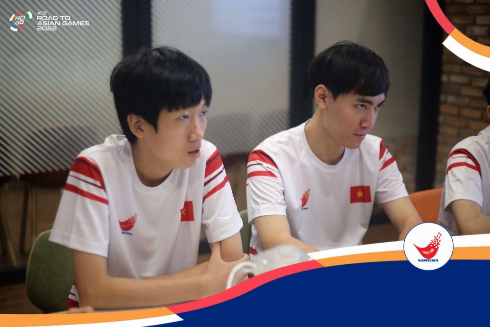 LMHT: ĐTQG Việt Nam hé lộ áo đấu và kế hoạch tập luyện cho Asian Games 2022 lmht c490tqg vie1bb87t nam hc3a9 le1bb99 c3a1o c491e1baa5u vc3a0 ke1babf hoe1baa1ch te1baadp luye1bb87n cho asian games 2022 game4v 5 1685641563 40