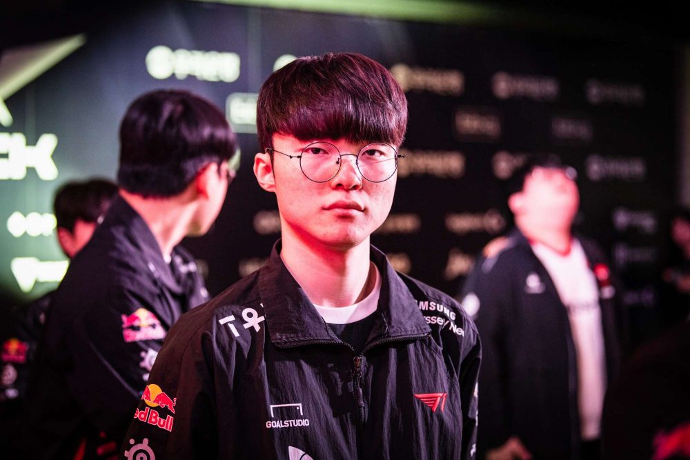 Cựu HLV H Dragon không biết mức lương của Faker nên anh không nhắc đến trong buổi livestream.