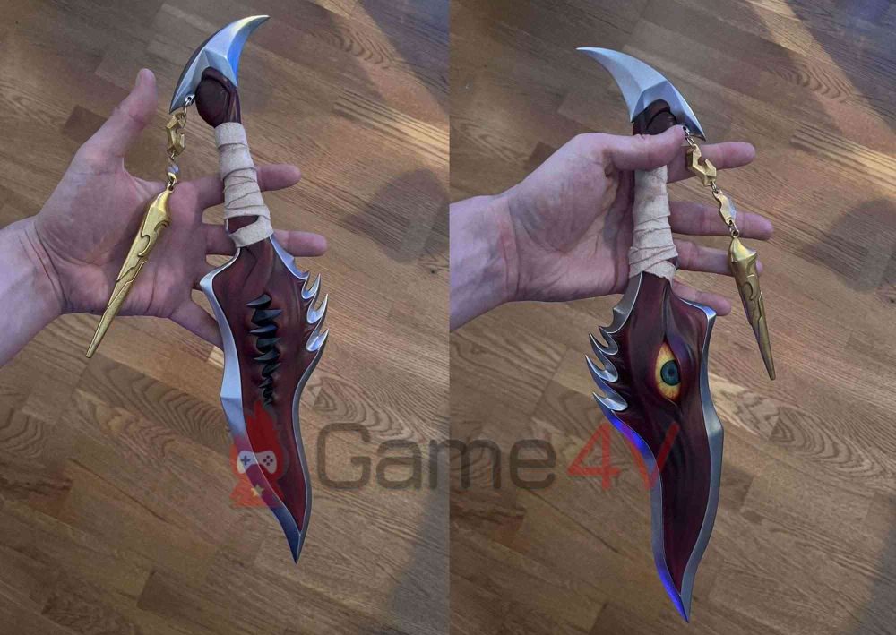 Dao găm Darkin được thiết kế khá tỉ mỉ và chi tiết để có vẻ ngoài giống trong LMHT.