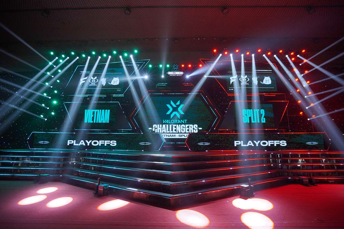 Sân khấu thi đấu hoành tráng của giải đấu hàng đầu VALORANT Việt Nam.