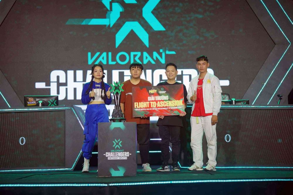 VALORANT – VCT Việt Nam: Nhìn lại giải đấu onlan hoành tráng mà game thủ Việt được trải nghiệm sau một thời gian dài valorant vct vie1bb87t nam nhc3acn le1baa1i gie1baa3i c491e1baa5u onlan hoc3a0nh trc3a1ng mc3a0 game the1bba7 vie1bb87t c491c6b0e1bba3c tre1baa3i nghie1bb87m sau me1bb99t the1bb9di gian dc3a0i 14 1685