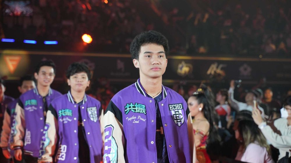 Game thủ Frederic "Bennyqt" Gonzales giành giải thưởng quý giá.