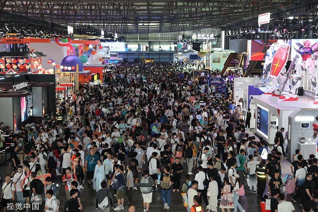 Khách tham quan tại triển lãm ChinaJoy ở Thượng Hải đông đúc và nhộn nhịp.