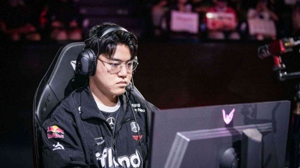 LMHT: Thua GEN, T1 Gumayusi bị fan chỉ trích vì ‘mải tán gái’ và không tập trung tập luyện 30 LMHT: Thua GEN, T1 Gumayusi bị fan chỉ trích vì ‘mải tán gái’ và không tập trung tập luyện lmht thua gen t1 gumayusi be1bb8b fan che1bb89 trc3adch vc3ac e28098me1baa3i tc3a1n gc3a1ie28099 vc3a0 khc3b4ng te1baadp trung te1baadp luye1bb87n 1 1691905412 59