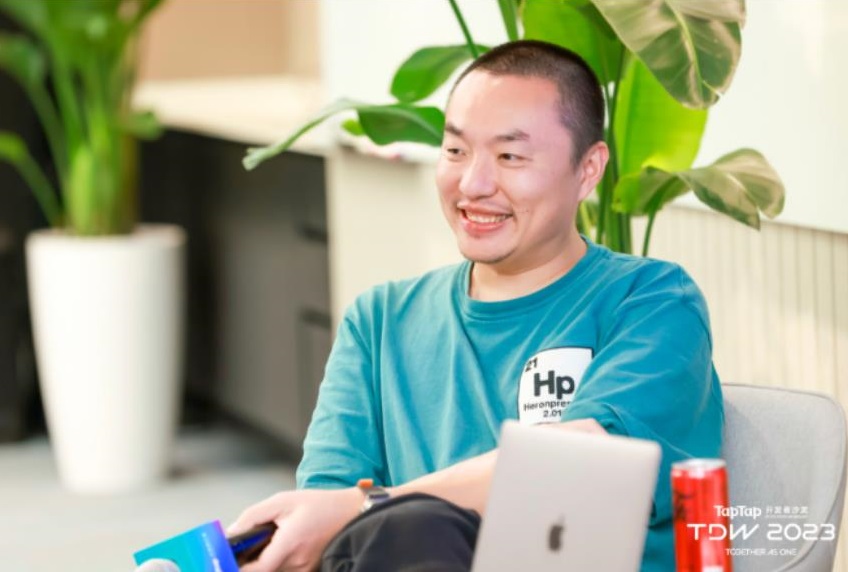 CEO Hoàng Nhất Mạnh.