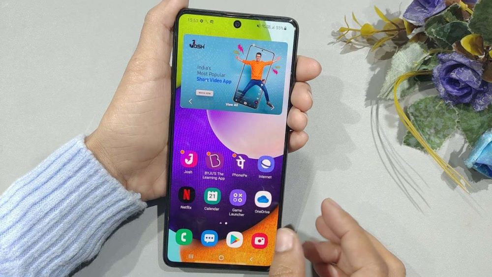 Bạn có thể chơi game mà không cần download.