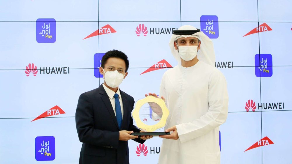 Các hãng đầu tư mạnh vào Trung Đông, châu Phi. Ảnh: Huawei.