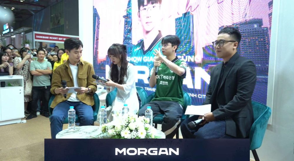 Buổi fan meeting của Morgan có sự góp mặt của 2 cái tên trong làng LMHT Việt Nam - BLV Văn Tùng và Hoàng Luân.
