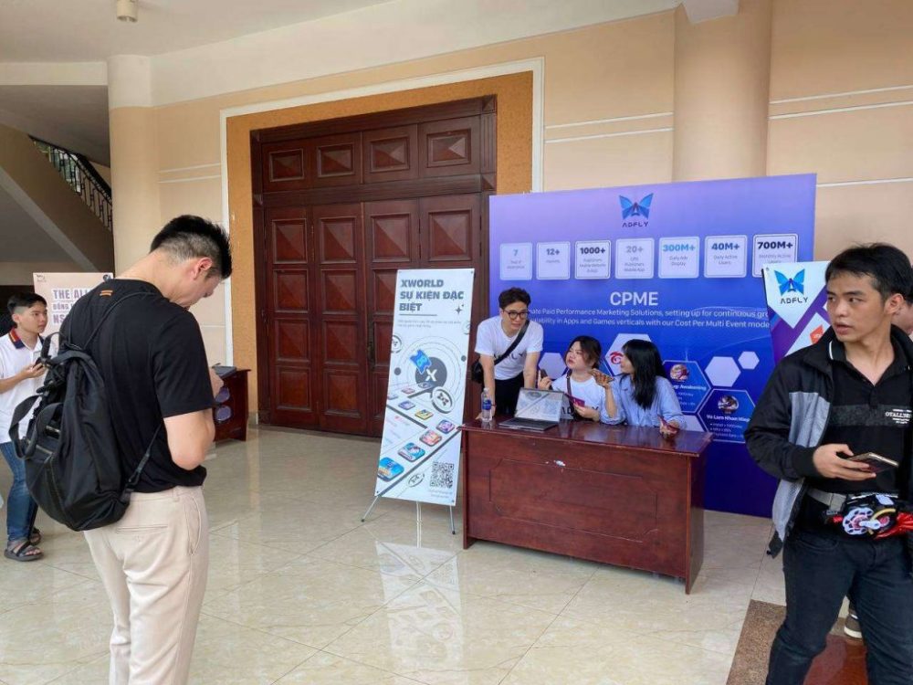 hang-ngan-game-thu-chay-het-minh-tai-offline-chung-ket-mien-nam-trung-nsoc-2023-6-1697525303-68-1024x768-1 Hàng ngàn game thủ cháy hết mình tại offline chung kết miền Nam – Trung NSOC 2023 hang ngan game thu chay het minh tai offline chung ket mien nam trung nsoc 2023 6 1697525303 68 1024x768 1