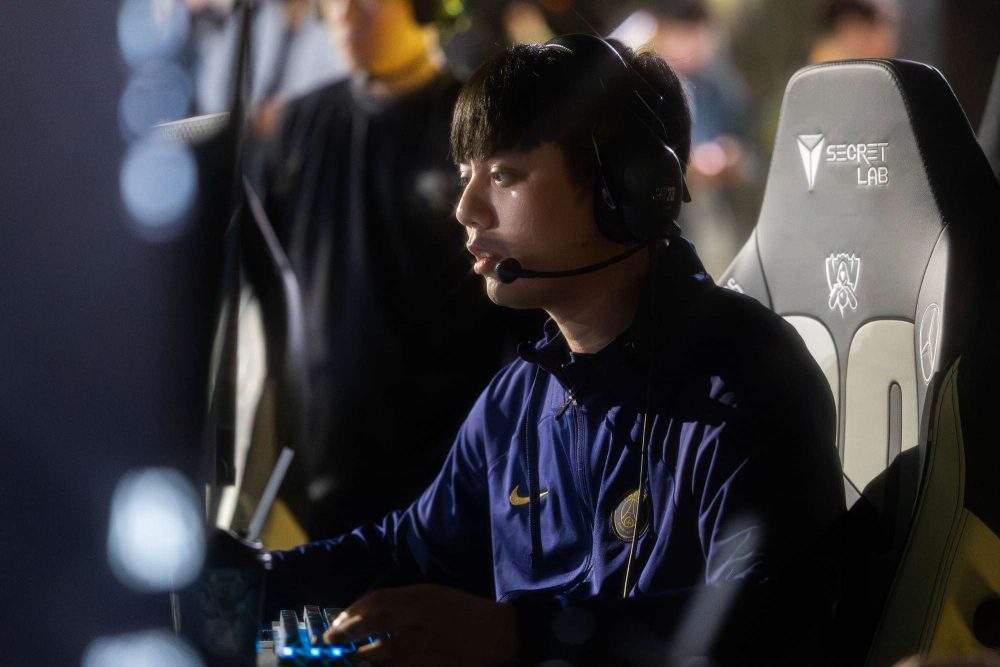 Giống như Faker tại LCK, Maple cũng là tượng đài ở khu vực LMHT của mình.