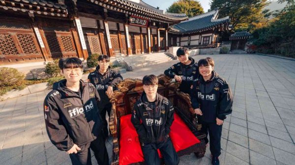 LMHT: T1 phá kỷ lục của chính mình ở CKTG 2022 trong ngày đầu CKTG 2023 lmht t1 pha ky luc cua chinh minh o cktg 2022 trong ngay dau cktg 2023 1 1697727336 55