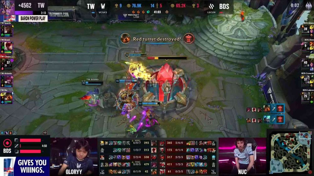 TW giành chiến thắng đầy cảm xúc trong ván đấu thứ 3.