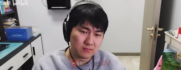 Jie Chu Ge là streamer từng khiến 46 tuyển thủ Dota 2 "bay màu" trong drama bán độ đầu năm 2023.