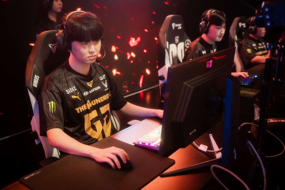 Truyền thông Hàn Quốc cho biết GEN đã thương lượng thành công hợp đồng mới cùng Chovy.