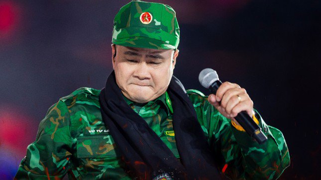 1-1735565970-717-width645height363 Bổ nhiệm NSND Tự Long giữ chức Giám đốc Nhà hát Chèo Quân đội - 3