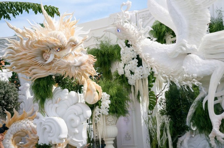 1735379920-bac-lieu-4-91365-width800height530 Choáng ngợp trước cổng cưới long phụng 'khổng lồ' của con gái đại gia ở Bạc Liêu - 4