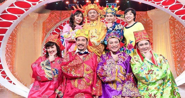 Bản thân các diễn viên cũng rất vui khi được quay trở lại chương trình. Như Vân Dung từng nói rằng Táo Quân là ngôi nhà, là nơi giúp họ được biết đến. Nhưng họ cũng muốn tạo cơ hội để các đàn em có chỗ thể hiện tài năng nên đã nghỉ ngơi một vài năm, sau đó quay trở lại để hỗ trợ các diễn viên trẻ. Giờ đây, khán giả chỉ chờ đợi nhìn thấy “cô Đẩu” Công Lý xuất hiện trong buổi tập nữa là Táo Quân 2025 trở nên trọn vẹn.