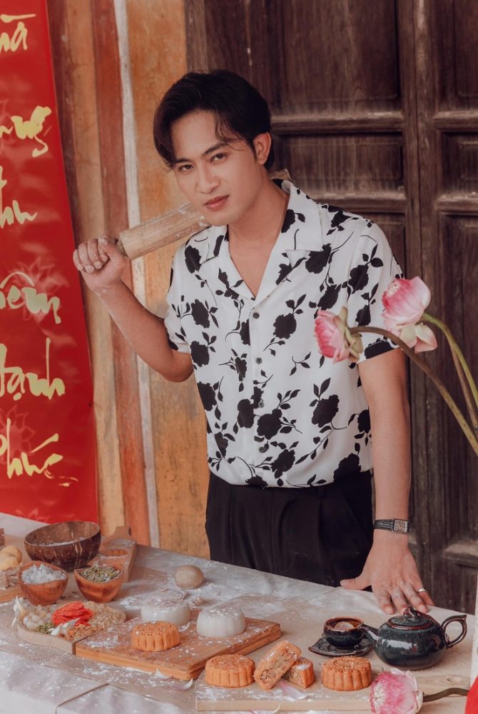 1735615659-5-2545-973-width1364height2048 4 nghệ sĩ tự rút khỏi đề cử VTV Awards: Phương Oanh nói