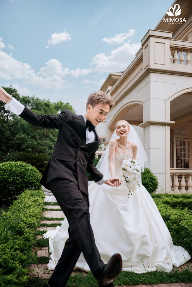 Xoài Non đăng ảnh cực xinh xắn, duyên dáng trong bộ váy cưới lộng lẫy 1f 2