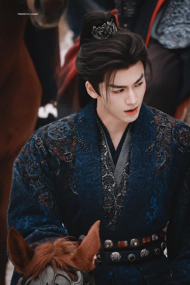 Hầu gia đẹp nhất màn ảnh Hoa ngữ hiện tại: Đóng phim mới nhan sắc phong thần, không ngôn từ nào có thể diễn tả- Ảnh 3. Hầu gia đẹp nhất màn ảnh Hoa ngữ hiện tại: Đóng phim mới nhan sắc phong thần, không ngôn từ nào có thể diễn tả- Ảnh 3.